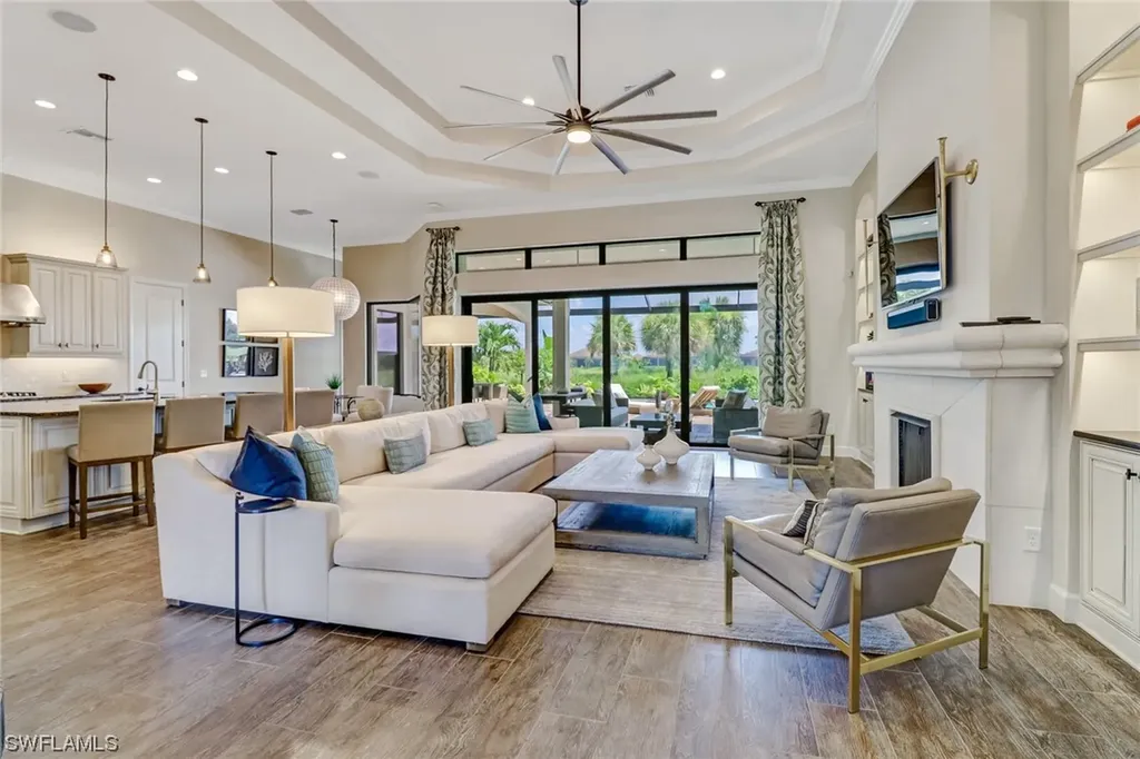 9075 Sorreno Court Naples FL 34119