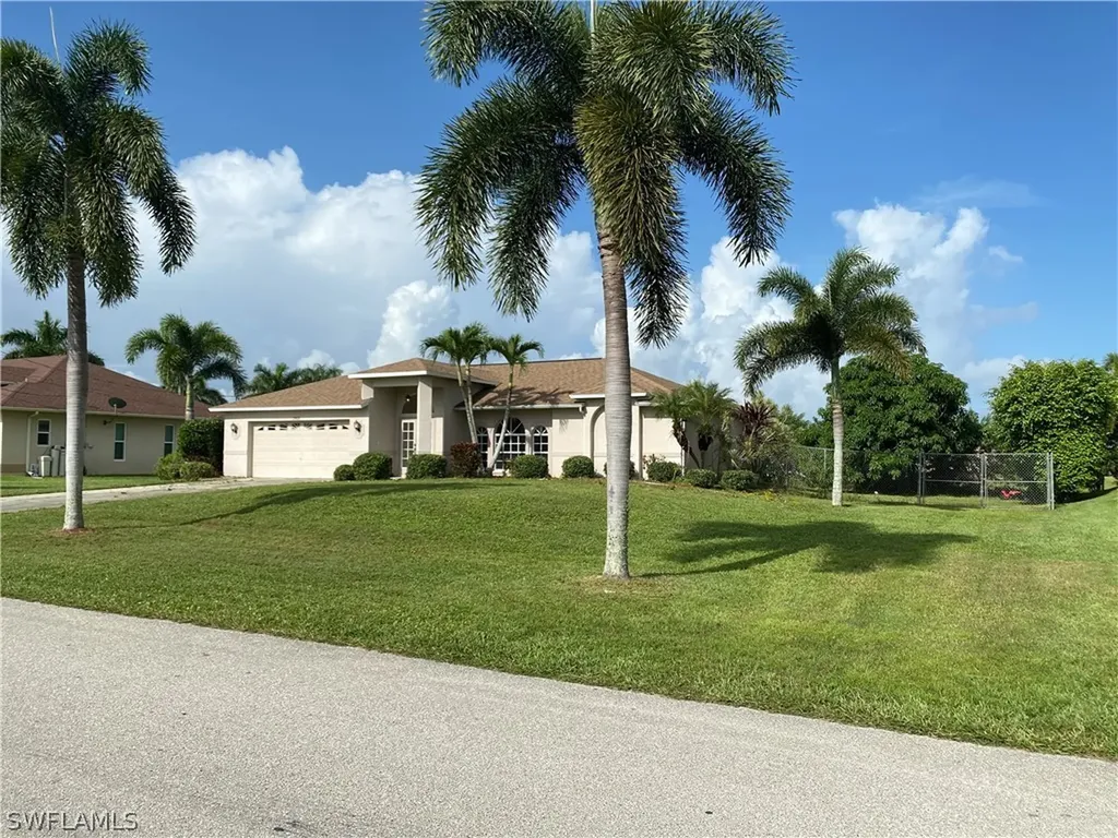 2906 SW 25th Avenue Cape Coral FL 33914
