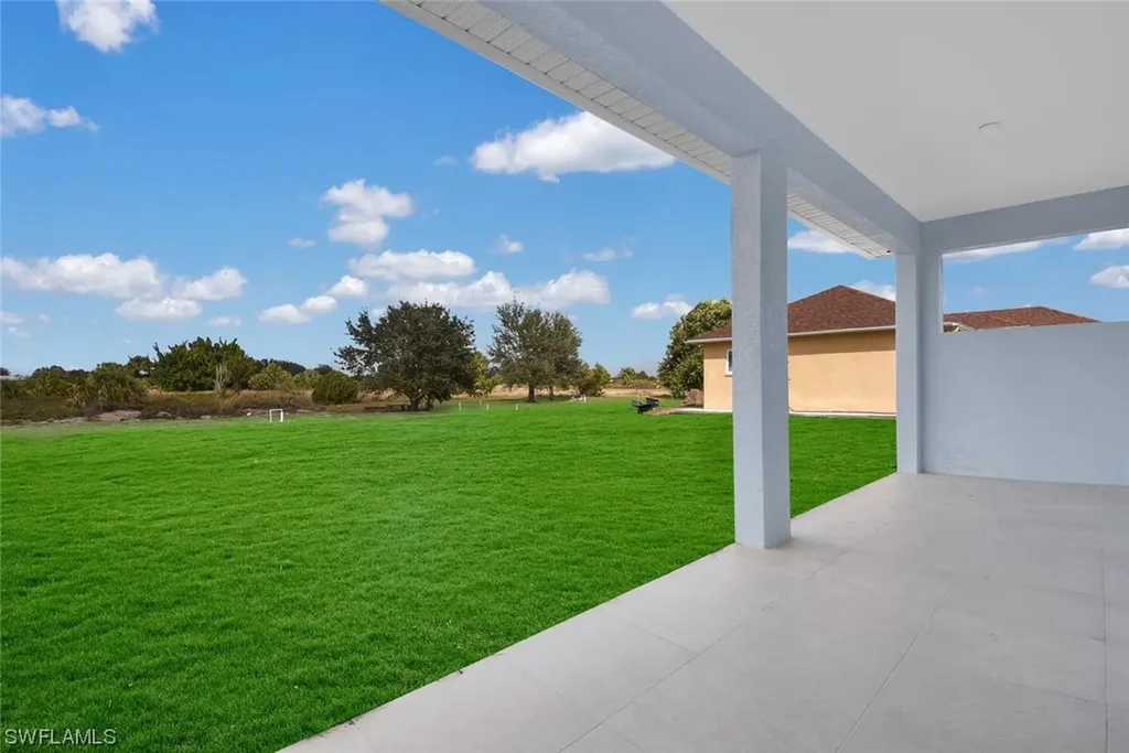 3645 4th Avenue NE Naples FL 34120