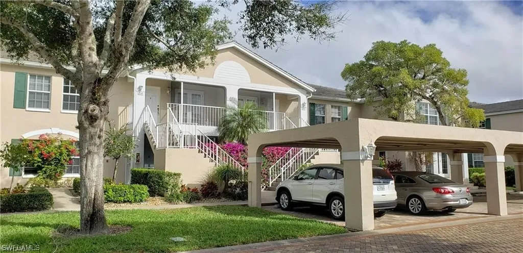 859 Tanbark Drive Naples FL 34108