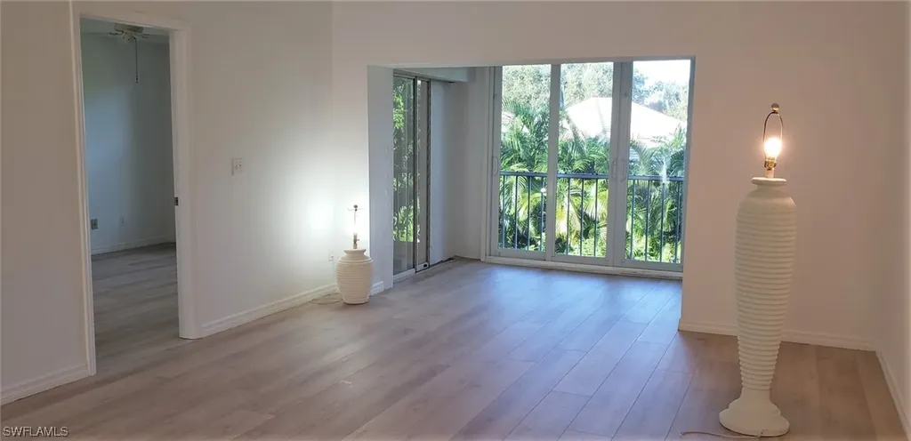 859 Tanbark Drive Naples FL 34108