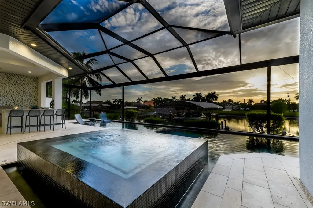 2530 SW 27th Place Cape Coral FL 33914