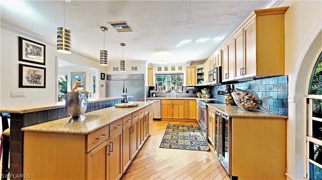 1278 Sand Castle Road Sanibel FL 33957