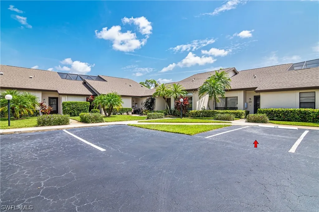 215 Deerwood Circle Naples FL 34113