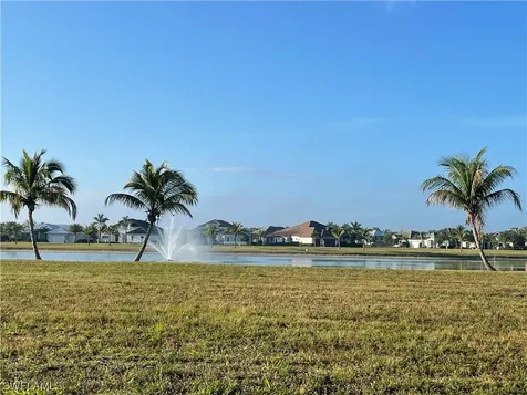 14305 Charthouse Circle Naples FL 34114
