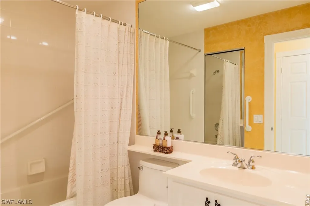 7669 Novara Court Naples FL 34114