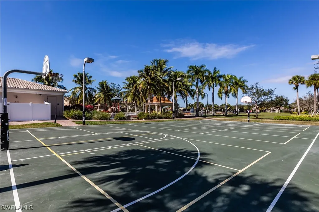 7669 Novara Court Naples FL 34114