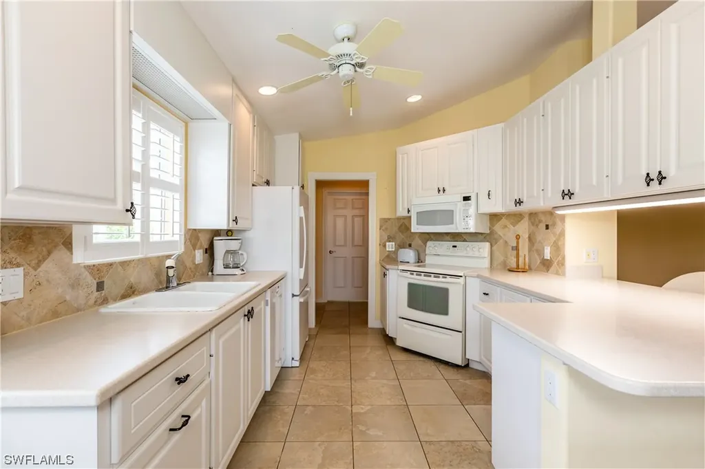 7669 Novara Court Naples FL 34114