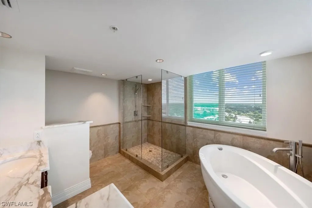 7515 Pelican Bay Boulevard Naples FL 34108