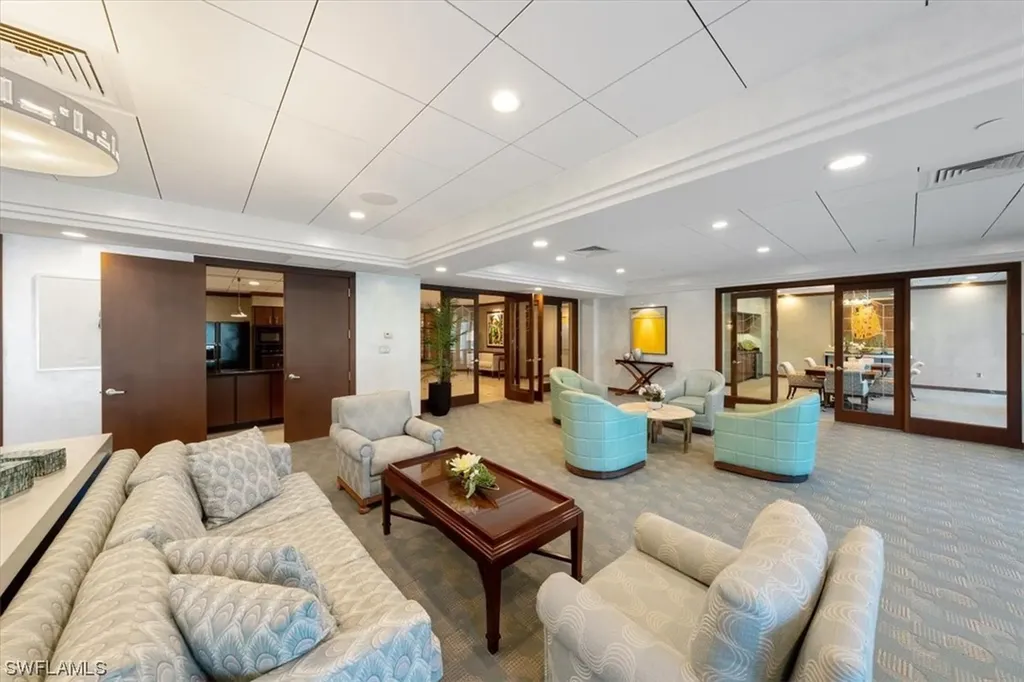 7515 Pelican Bay Boulevard Naples FL 34108
