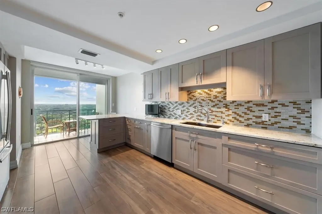 7515 Pelican Bay Boulevard Naples FL 34108