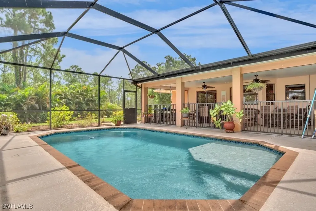 1620 Desoto Boulevard N Naples FL 34120