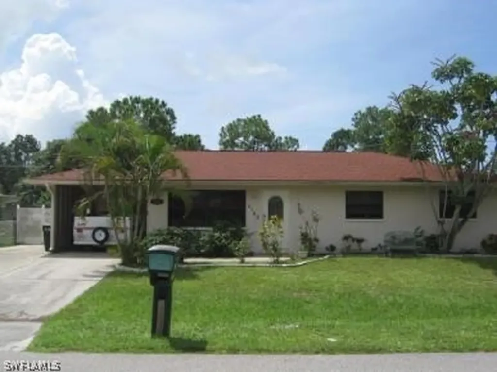 2192 Delta Street Fort Myers FL 33907