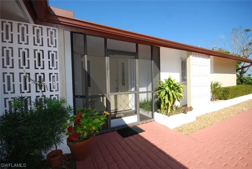 14 Hawk Street Naples FL 34113