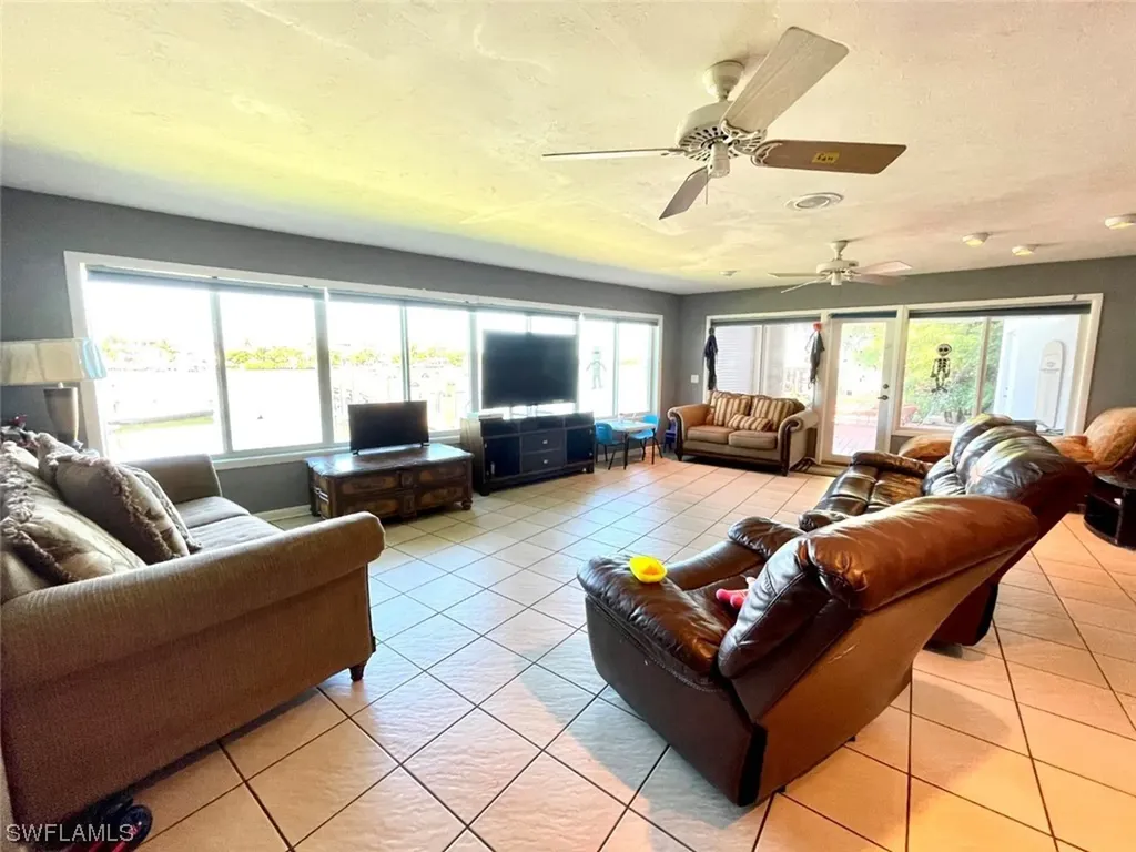 14 Hawk Street Naples FL 34113