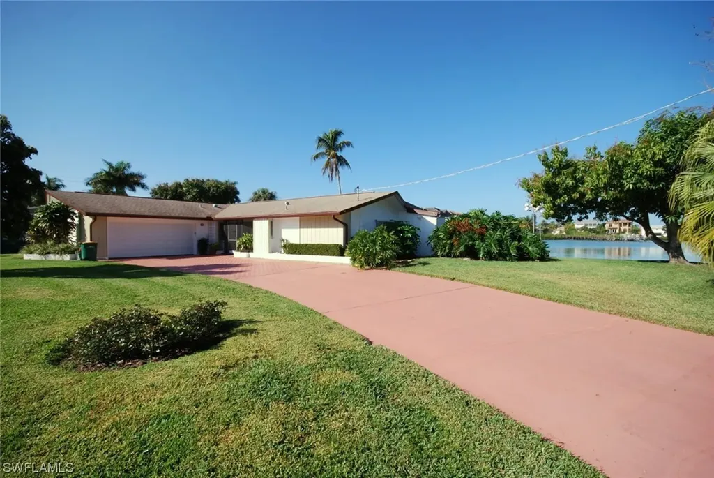 14 Hawk Street Naples FL 34113