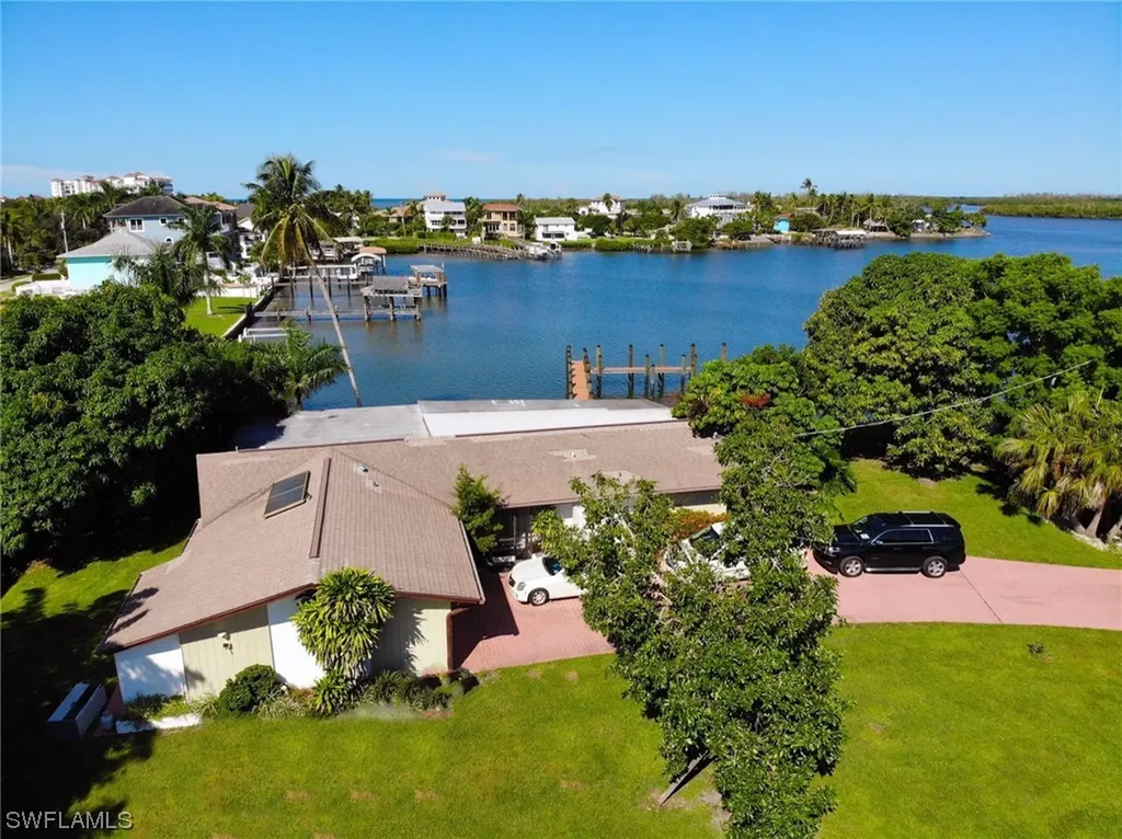 14 Hawk Street Naples FL 34113