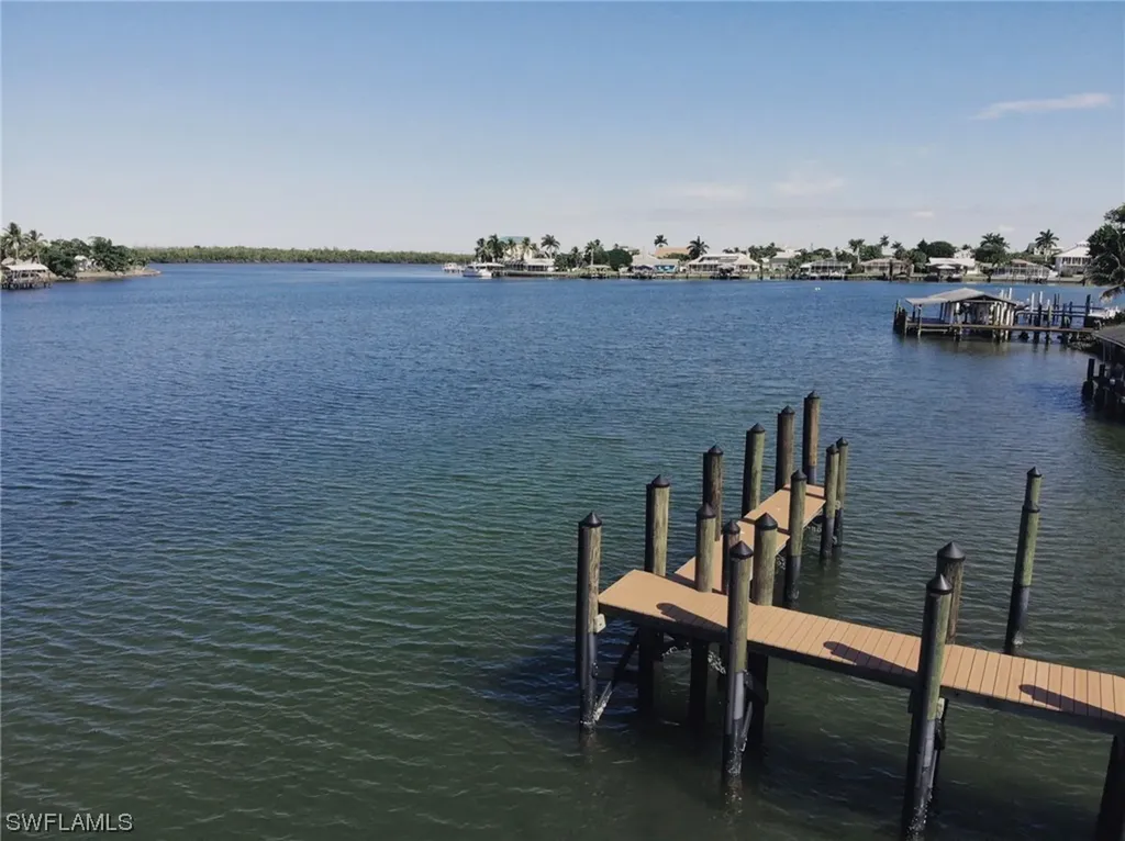14 Hawk Street Naples FL 34113