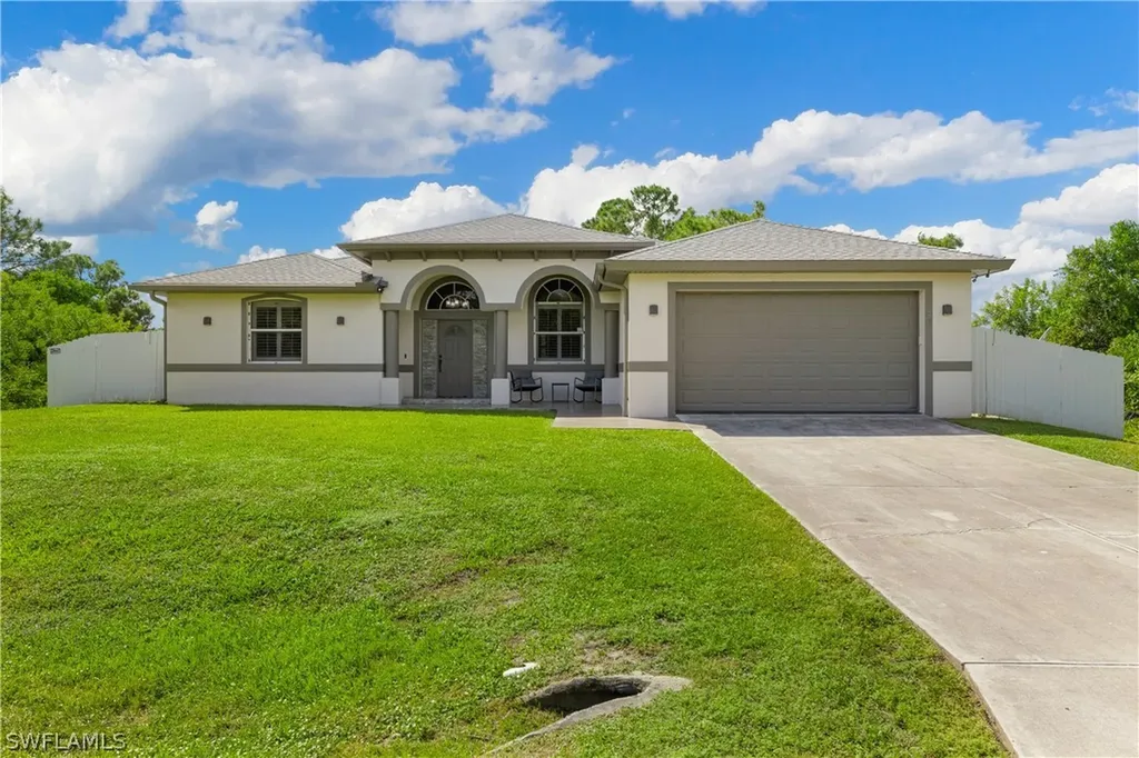 1084 Norton Avenue S Lehigh Acres FL 33974