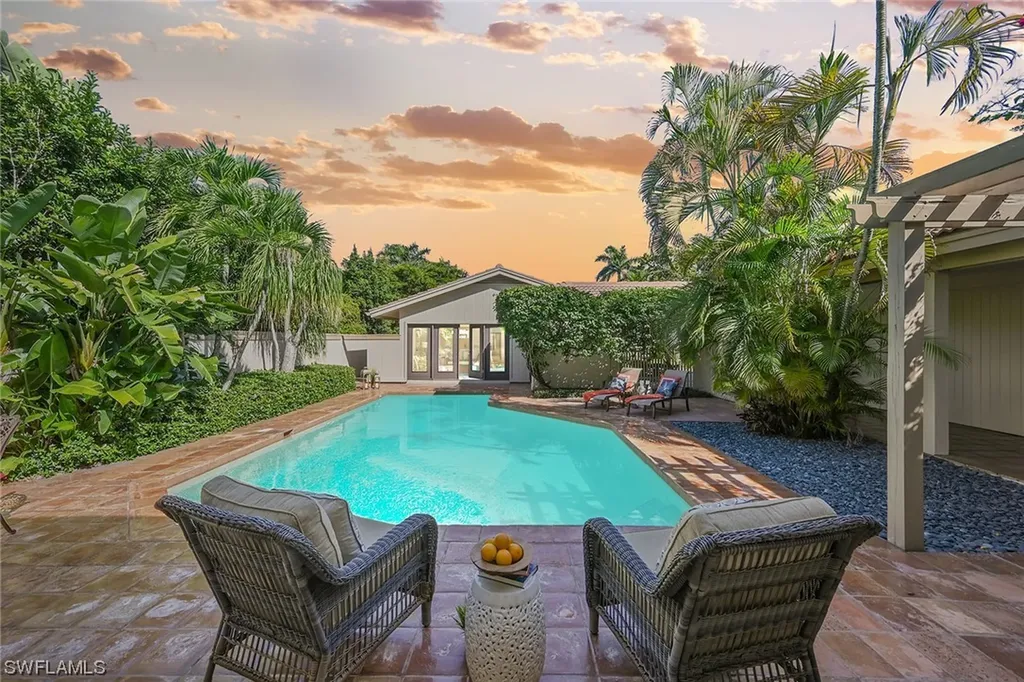 804 Buttonbush Lane Naples FL 34108