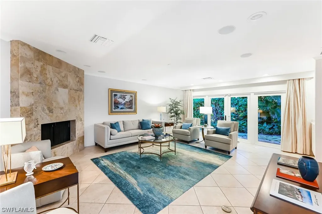 804 Buttonbush Lane Naples FL 34108
