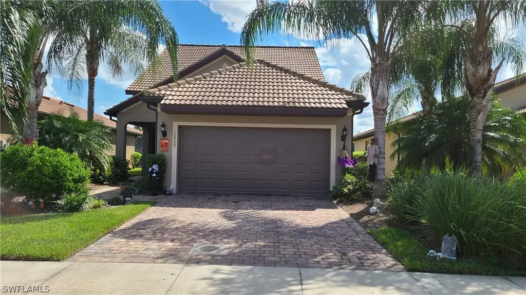 10959 Clarendon Street Fort Myers FL 33913