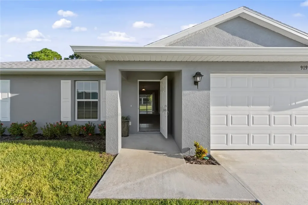 919 NE 36th Street Cape Coral FL 33909