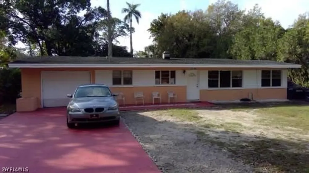 2230 Franklin Street Fort Myers FL 33901