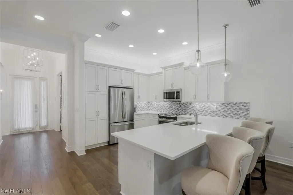 13395 Silktail Drive Naples FL 34109