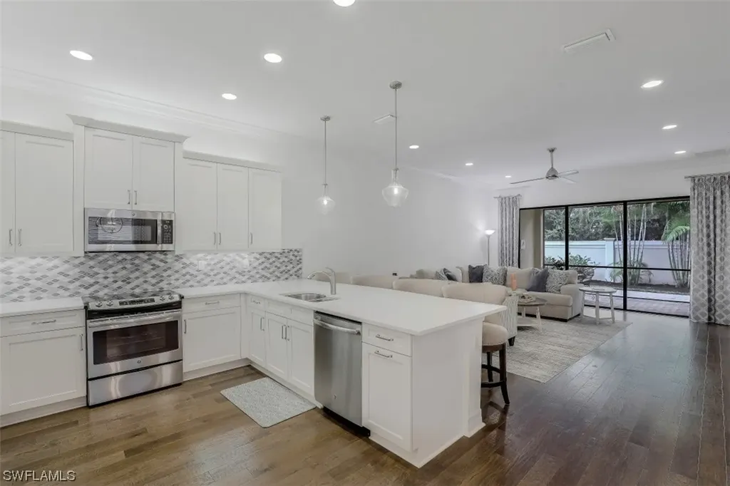13395 Silktail Drive Naples FL 34109