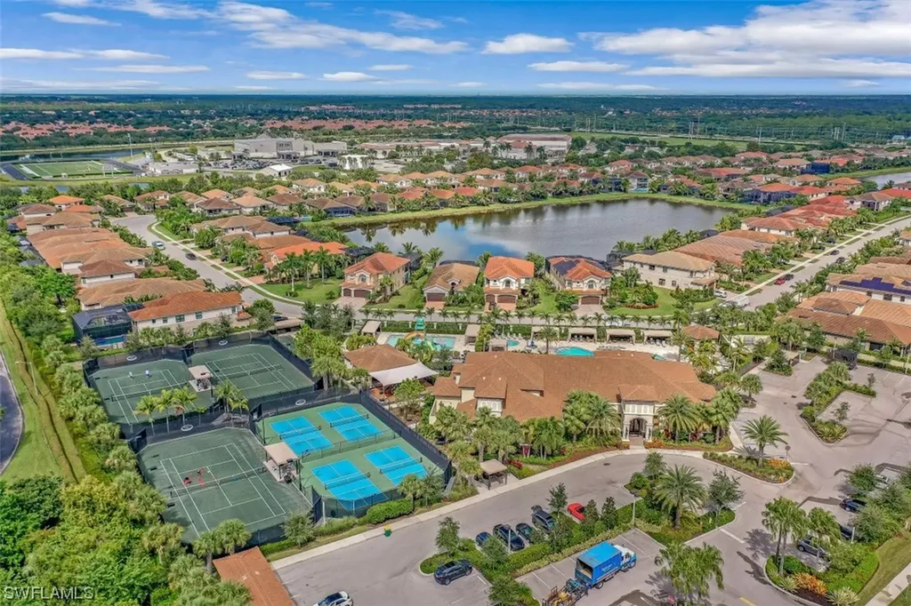 13395 Silktail Drive Naples FL 34109