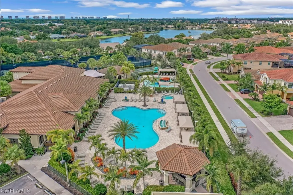 13395 Silktail Drive Naples FL 34109
