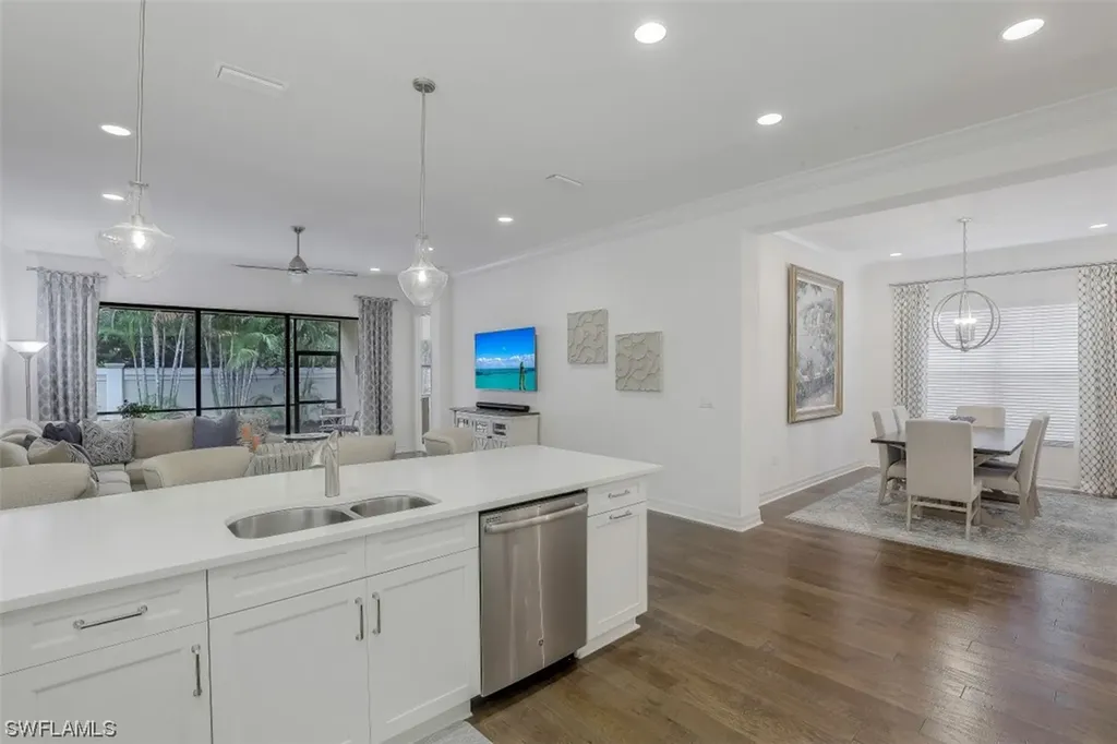 13395 Silktail Drive Naples FL 34109