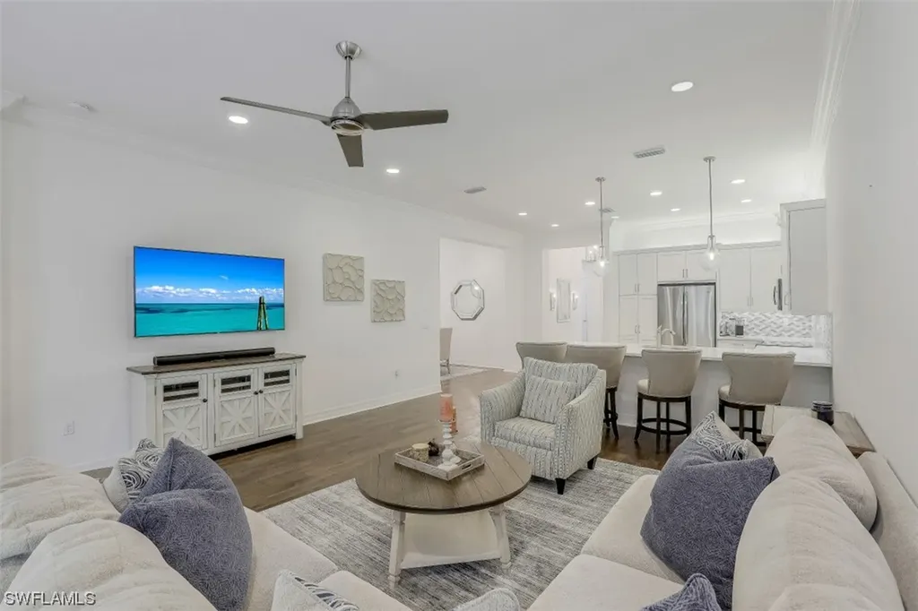 13395 Silktail Drive Naples FL 34109