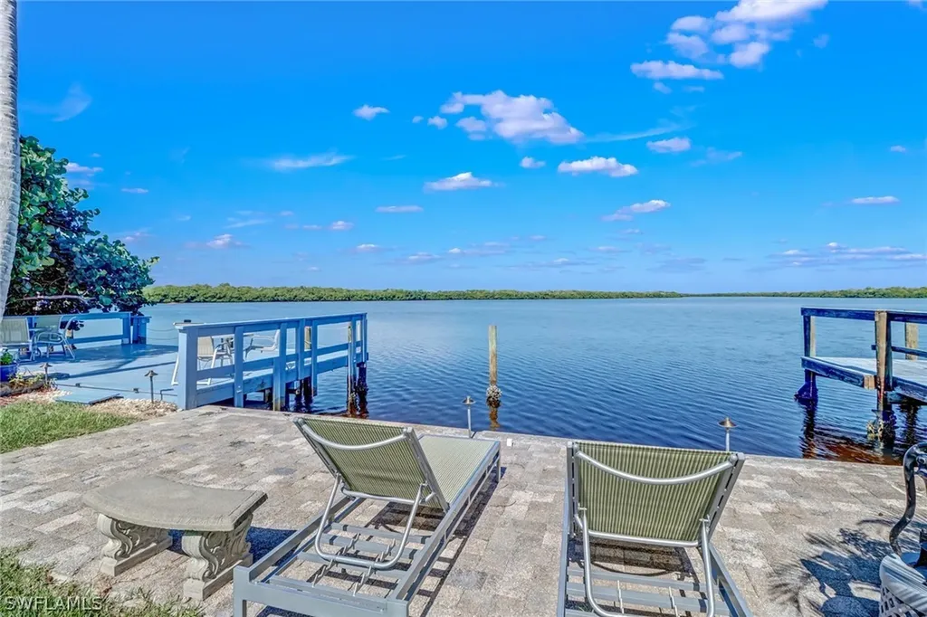 4760 Pine Island Road NW Matlacha FL 33993