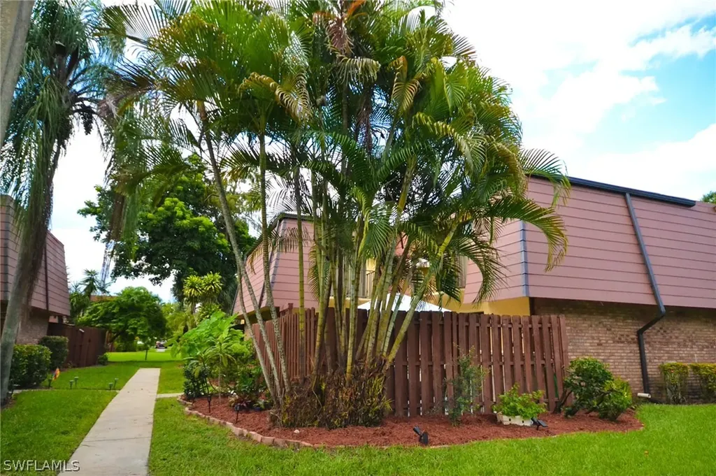 12338 Woodrose Court Fort Myers FL 33907