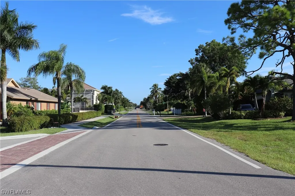 0 Vanderbilt Drive Naples FL 34108
