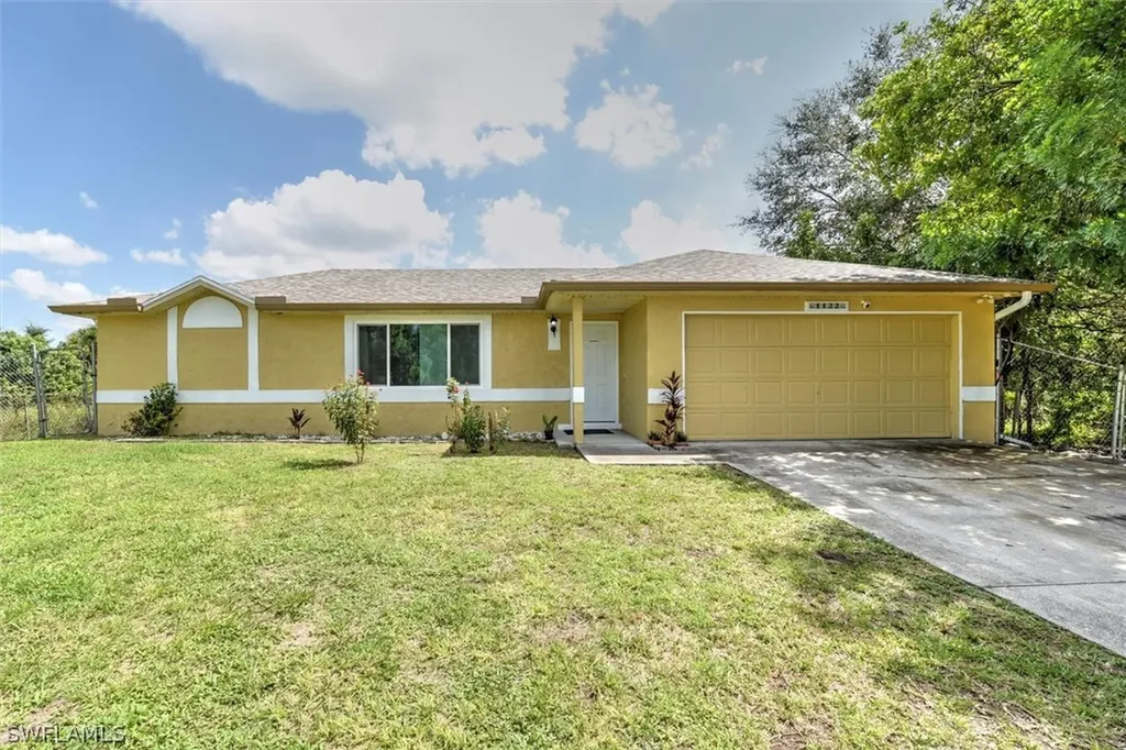 1122 Canton Avenue Lehigh Acres FL 33972