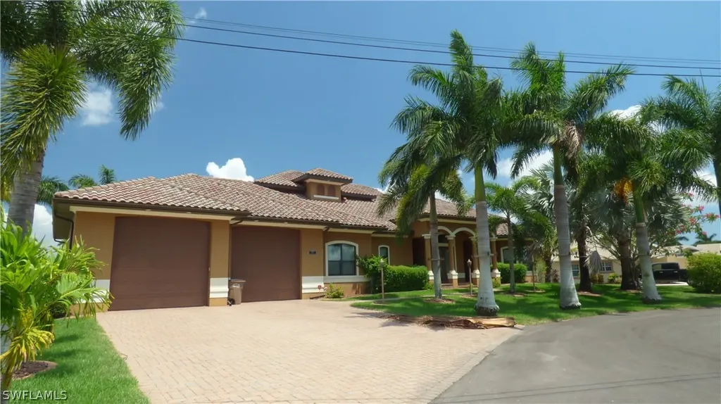 107 SW 57th Street Cape Coral FL 33914