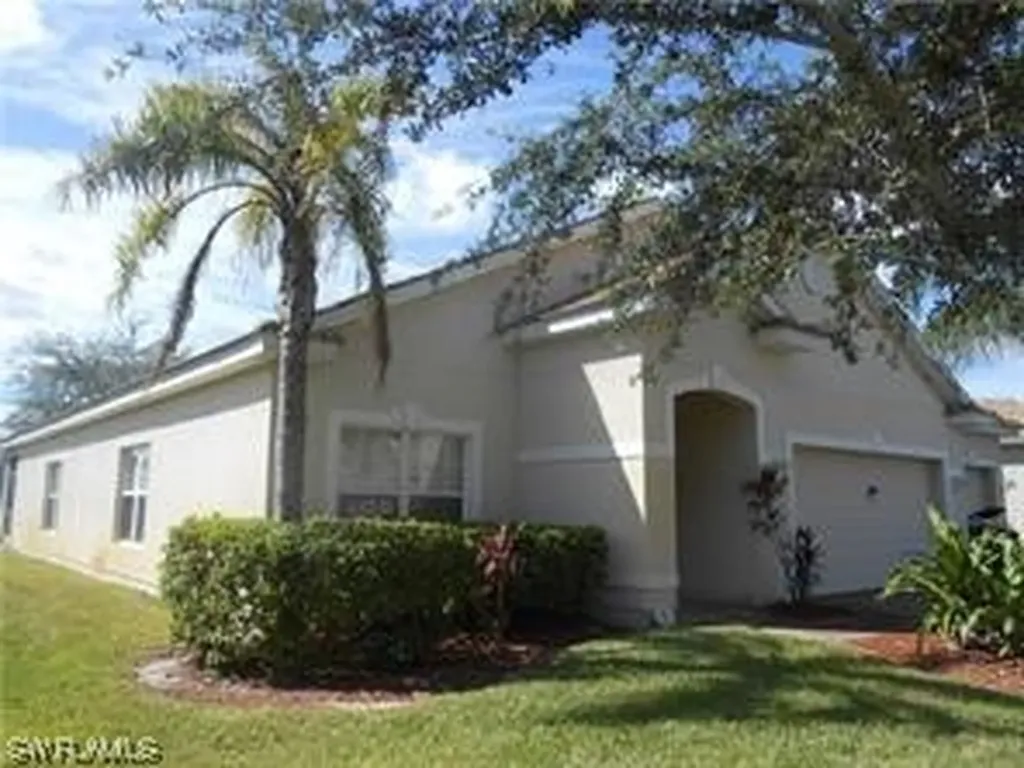 Fort Myers FL, 13201 Little Gem Circle