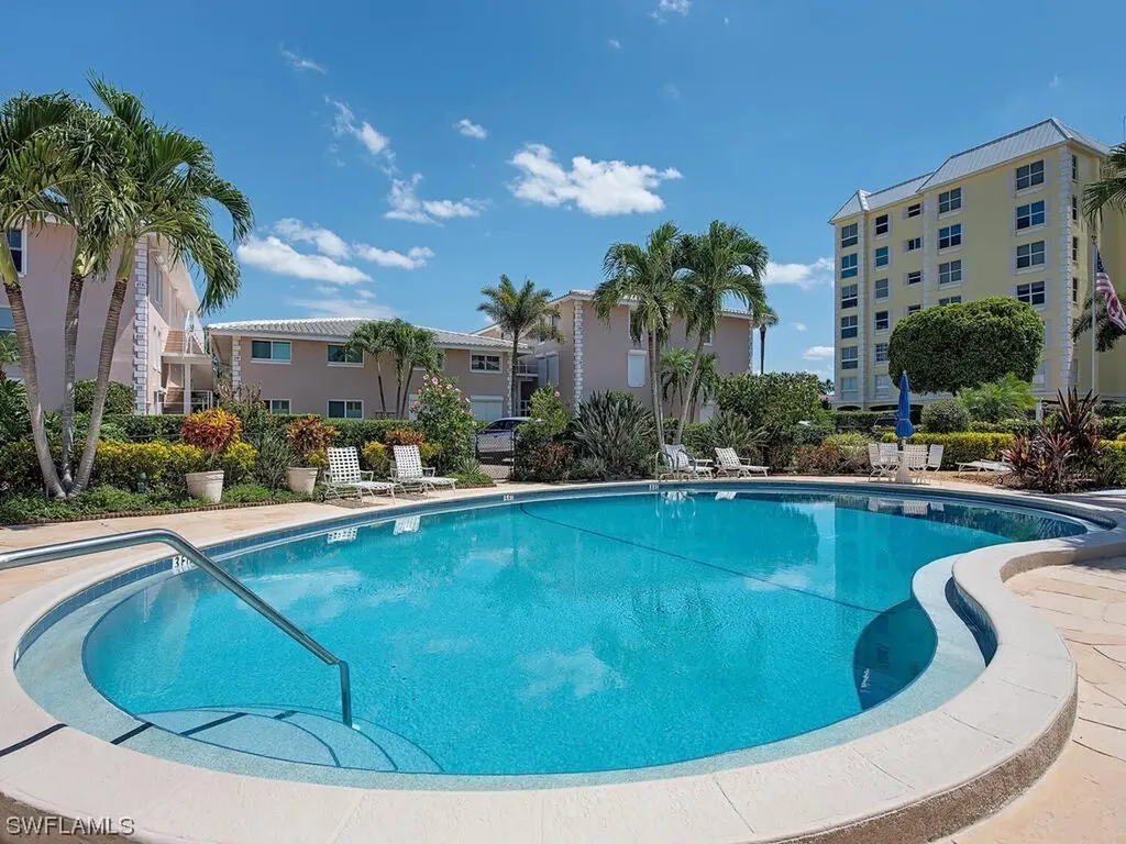 1910 Gulf Shore Boulevard N Naples FL 34102