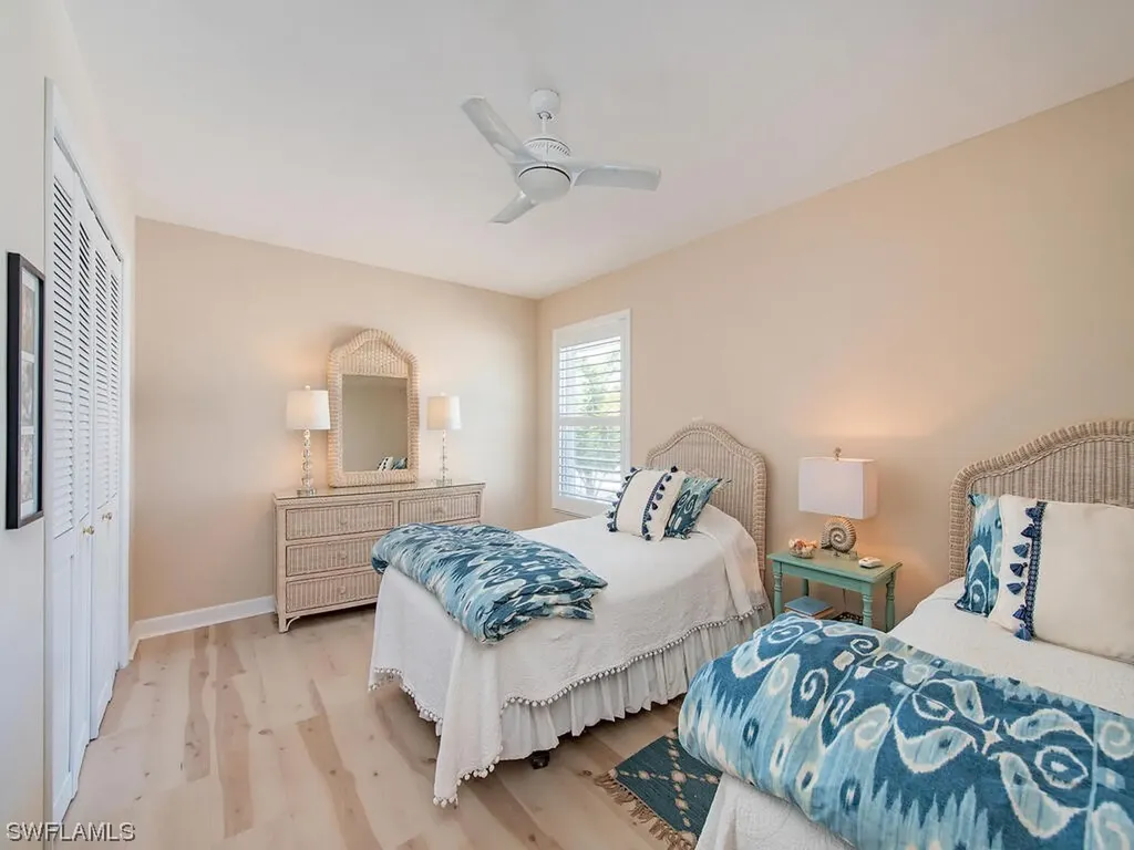 1910 Gulf Shore Boulevard N Naples FL 34102