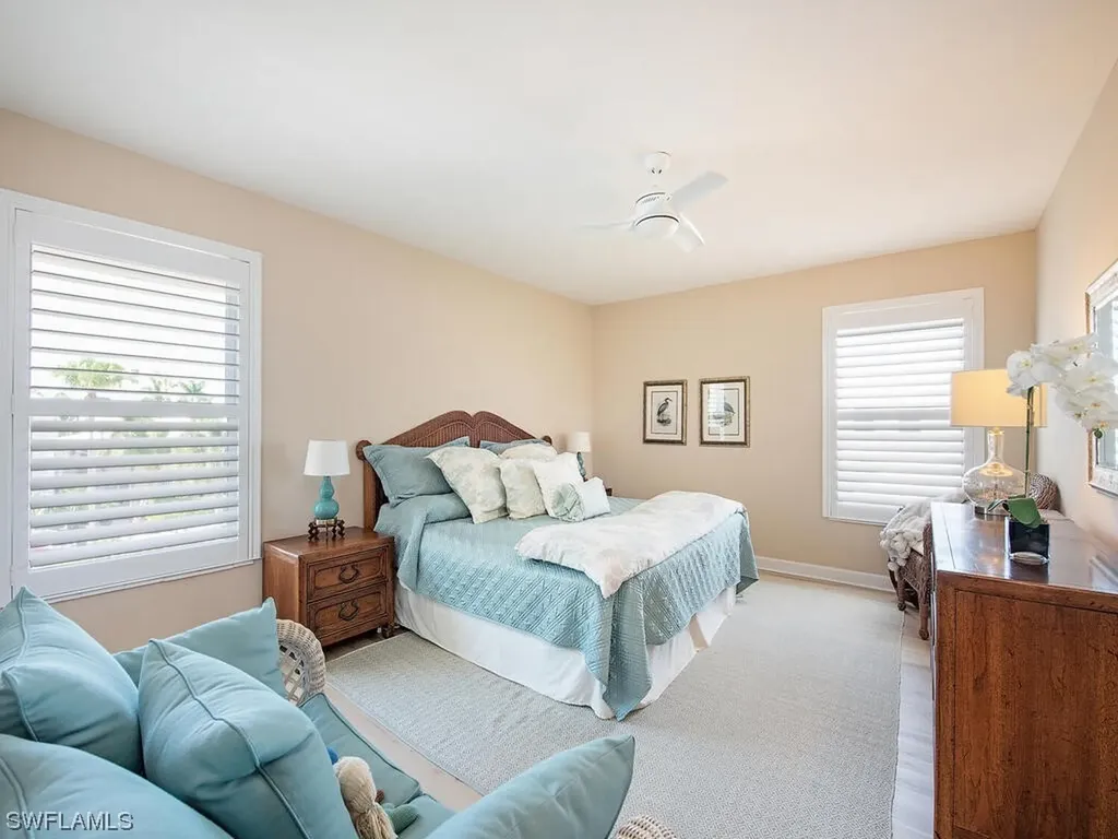 1910 Gulf Shore Boulevard N Naples FL 34102
