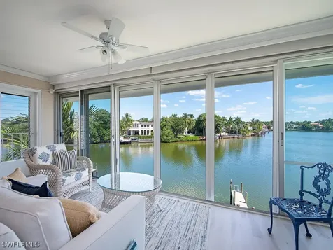 1910 Gulf Shore Boulevard N Naples FL 34102