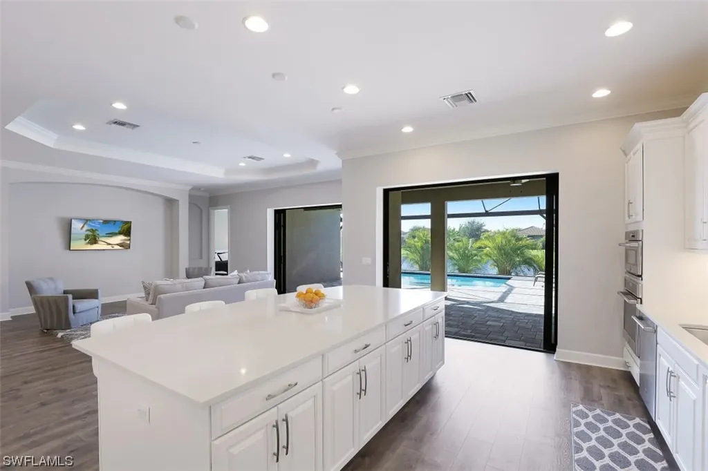 8427 Palacio Terrace S Naples FL 34114