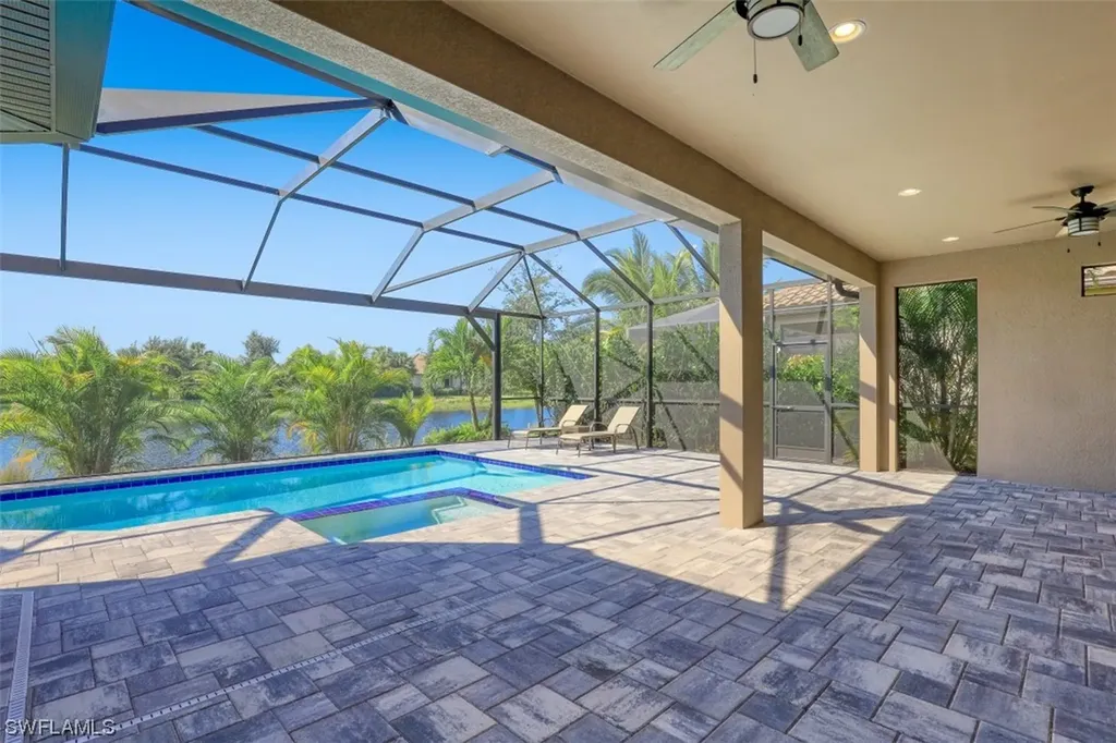 8427 Palacio Terrace S Naples FL 34114