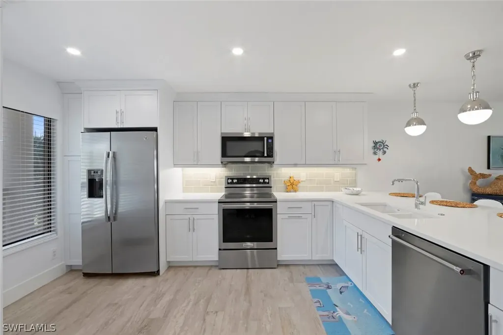2777 W Gulf Drive Sanibel FL 33957