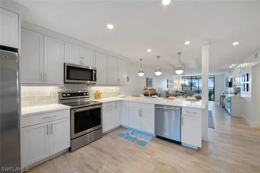 2777 W Gulf Drive Sanibel FL 33957
