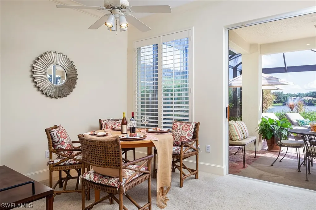 959 Fountain Run Naples FL 34119