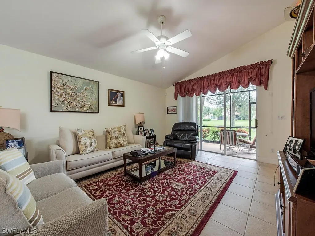 1654 Triangle Palm Terrace Naples FL 34119